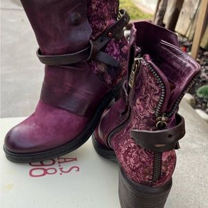 AS 98 Plum Ankle Velvet & Leather Upper and Sole New In Box, Size 38 /Size 8 M.